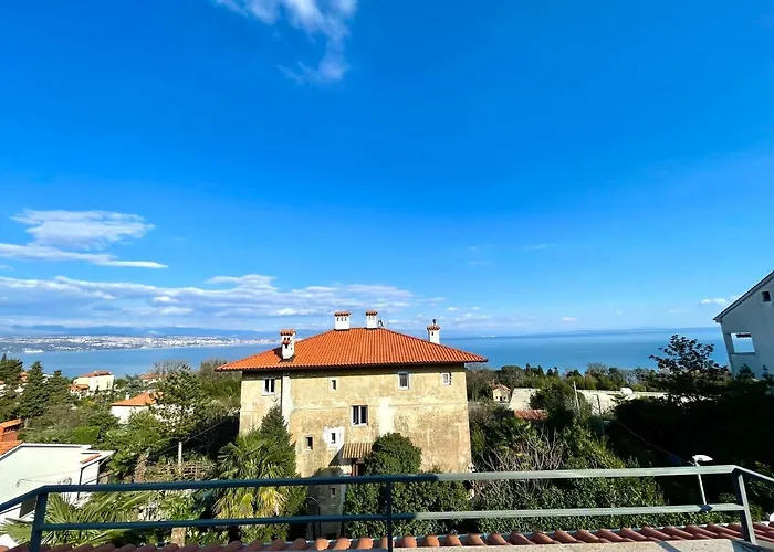 Lady Daniela Mit Meerblick In Lägenhet *