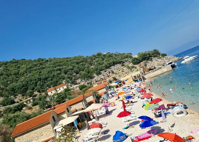 Lady Daniela Mit Meerblick In Lägenhet *